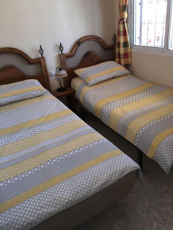 Top Floor Spacious Apartment With Roof Terrace لقنت المظهر الخارجي الصورة